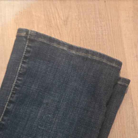 Levi's Women's High Rise Bootcut - Picture 4 of 6